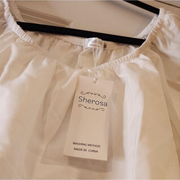 NWT Sherosa white lightweight off the shoulder blouse M - Picture 2 of 5